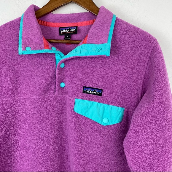 Patagonia size Large Women’s Purple Blue Synchilla Snap-T Fleece Pullover - Picture 2 of 8